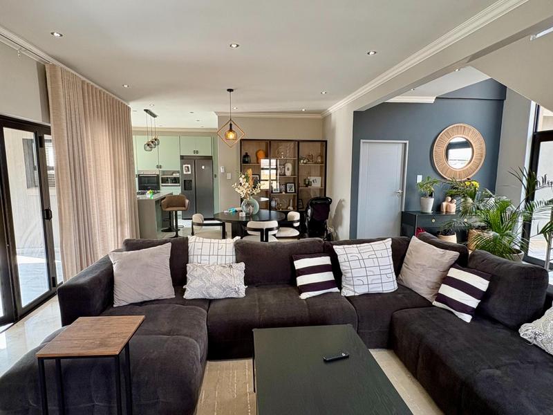 4 Bedroom Property for Sale in Hartbeespoort Rural North West